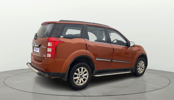 2016 Mahindra XUV500 W10 AT, Diesel, Automatic, 72,178 km, Right Back Diagonal