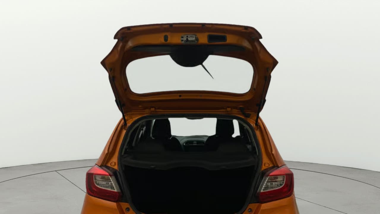 2019 Tata Tiago XZ PLUS PETROL, Petrol, Manual, 87,335 km, Boot Door Open
