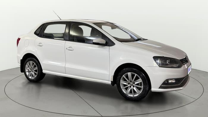2016 Volkswagen Ameo HIGHLINE1.0L, Petrol, Manual, 87,275 km, Right Front Diagonal