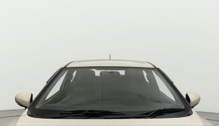 2016 Maruti Baleno DELTA PETROL 1.2, Petrol, Manual, 81,667 km, Front Windshield