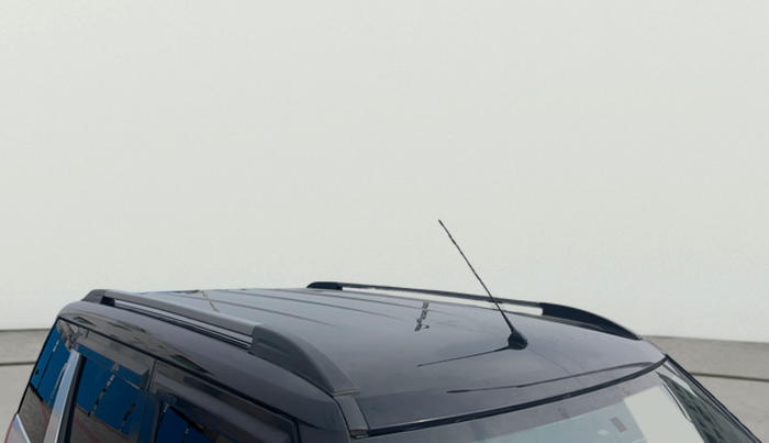 2017 Mahindra TUV300 T10, Diesel, Manual, 1,16,846 km, Roof