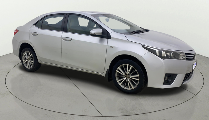 2014 Toyota Corolla Altis GL PETROL, Petrol, Manual, 1,32,247 km, Right Front Diagonal