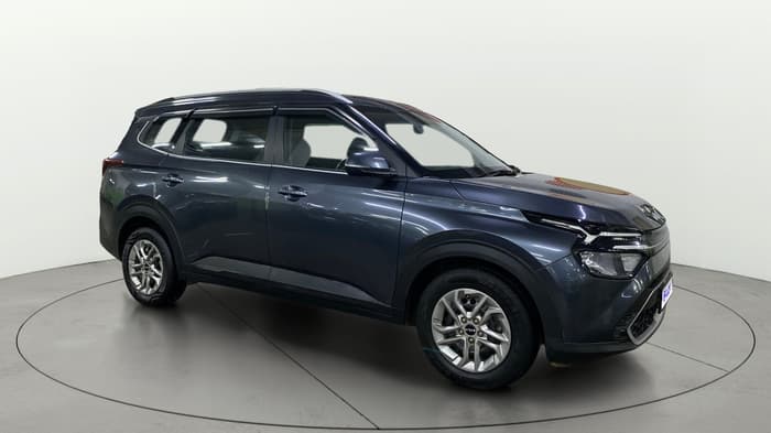2023 KIA CARENS PRESTIGE 1.5 DIESEL 7 STR, Diesel, Manual, 77,338 km, Right Front Diagonal