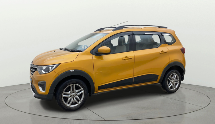 2020 Renault TRIBER RXZ AMT, Petrol, Automatic, 43,310 km, Left Front Diagonal