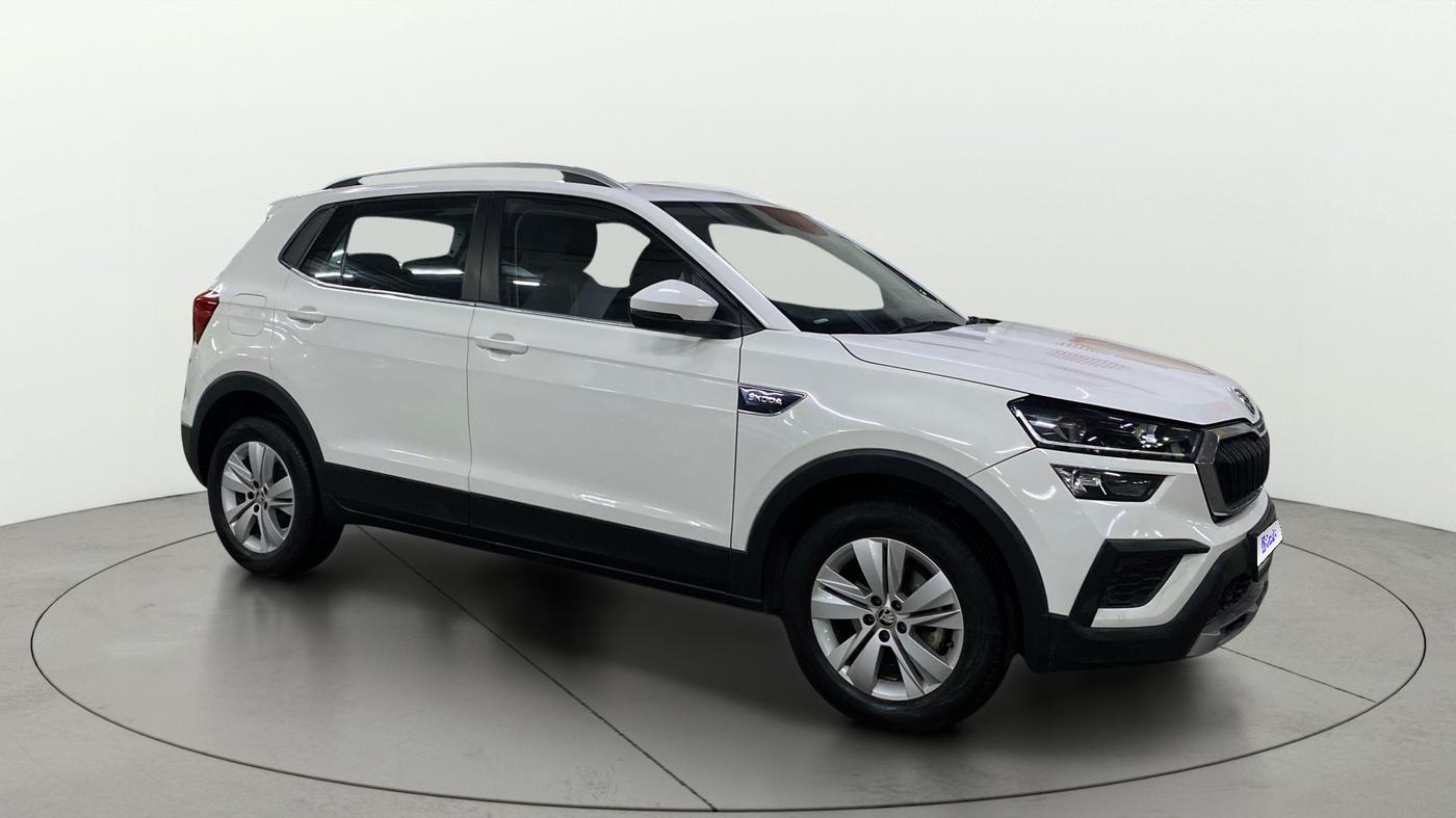 2022 Skoda KUSHAQ AMBITION 1.0L TSI MT, Petrol, Manual, 39,998 km, Right Front Diagonal