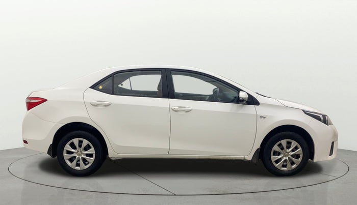 2015 Toyota Corolla Altis JS PETROL, Petrol, Manual, 85,878 km, Right Side View