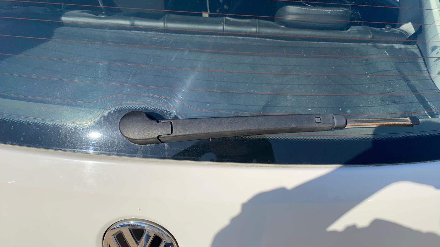 2017 Volkswagen Polo GT TSI AT, Petrol, Automatic, 1,12,302 km, Rear Wiper