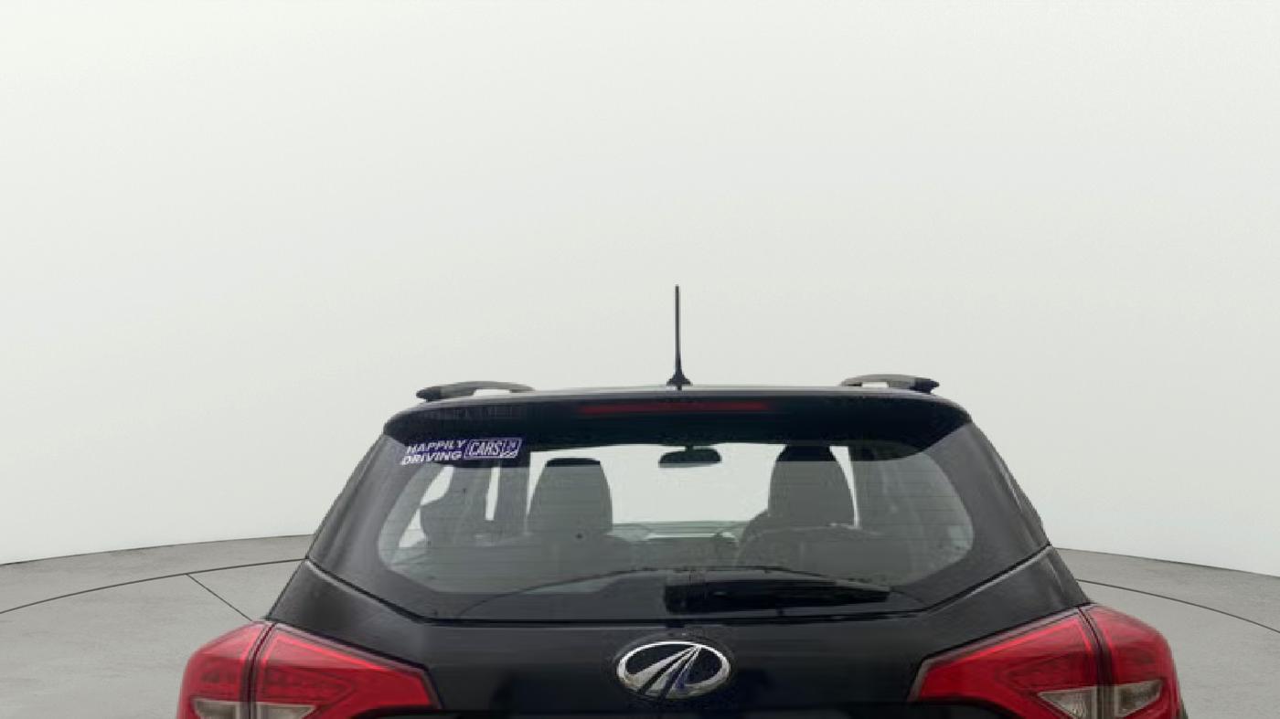 2020 Mahindra XUV300 W8 1.5 DIESEL, Diesel, Manual, 93,468 km, Rear Windshield