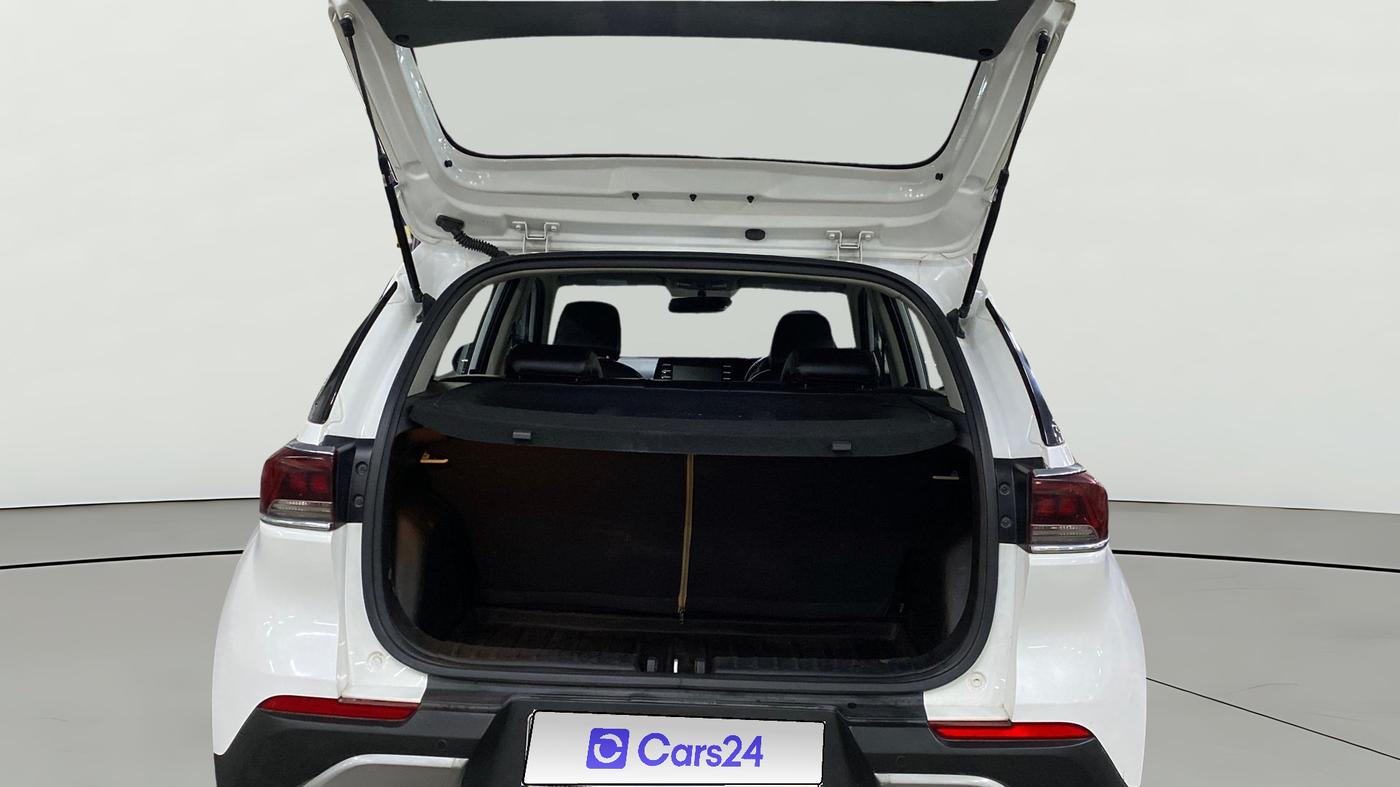 2020 KIA SONET HTX 1.0 IMT, Petrol, Manual, 65,235 km, Boot Open Zoomed View