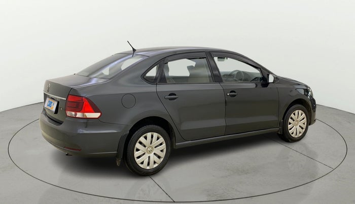2015 Volkswagen Vento COMFORTLINE 1.6, Petrol, Manual, 45,326 km, Right Back Diagonal