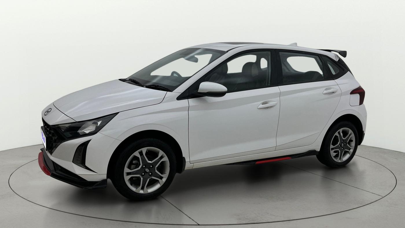 2025 Hyundai NEW I20 Sportz (O) 1.2 IVT, Petrol, Automatic, 11,272 km, Left Front Diagonal