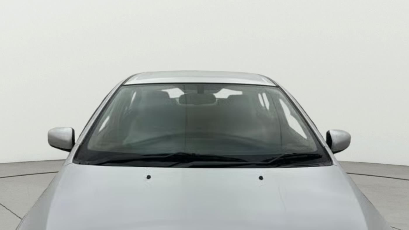 2016 Maruti Ciaz ZXI, Petrol, Manual, 69,706 km, Front Windshield
