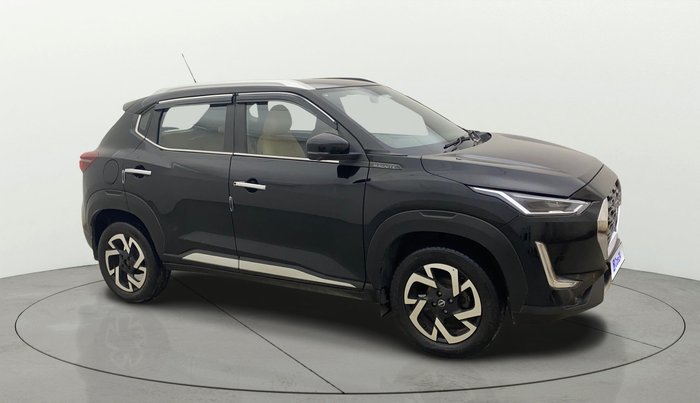 2022 Nissan MAGNITE XV PREMIUM TURBO CVT, Petrol, Automatic, 17,630 km, SRP