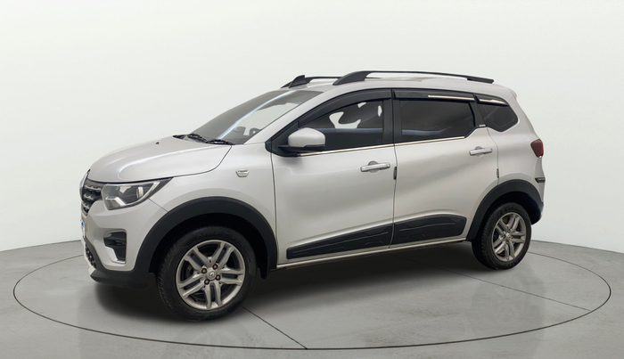 2021 Renault TRIBER RXZ, Petrol, Manual, 38,201 km, Left Front Diagonal