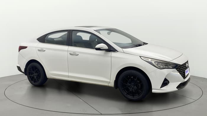 2022 Hyundai Verna SX (O)1.5 MPi, Petrol, Manual, 32,554 km, Right Front Diagonal