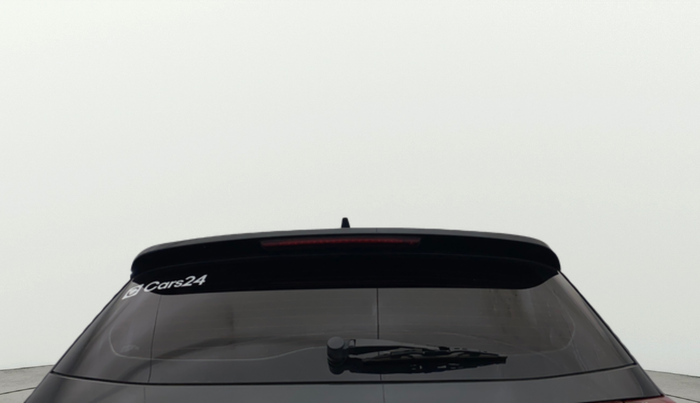 2023 Skoda KUSHAQ STYLE 1.0L TSI MT, Petrol, Manual, 15,595 km, Rear Windshield