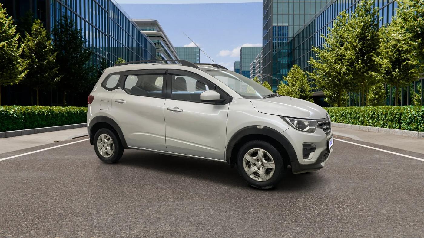 2019 Renault TRIBER RXZ, Petrol, Manual, 44,865 km, Right Front Diagonal