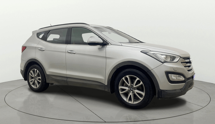 2015 Hyundai Santa Fe 4 WD AT, Diesel, Automatic, 1,28,045 km, Right Front Diagonal