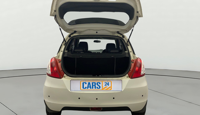 2014 Maruti Swift VXI, Petrol, Manual, 37,134 km, Boot Door Open