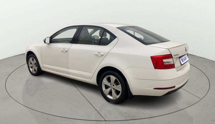 2019 Skoda Octavia STYLE 1.8 TSI AT, Petrol, Automatic, 1,12,805 km, Left Back Diagonal