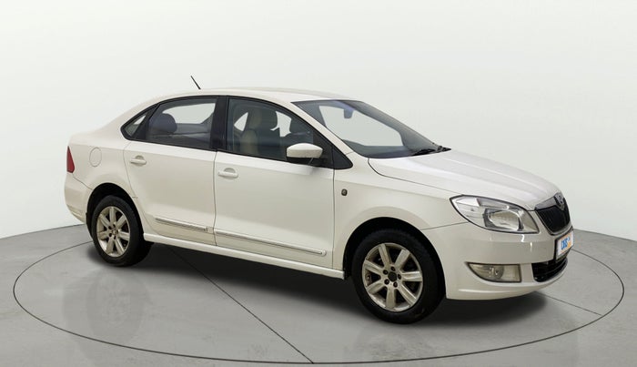 2014 Skoda Rapid AMBITION 1.6 MPI MT PLUS, Petrol, Manual, 45,837 km, Right Front Diagonal