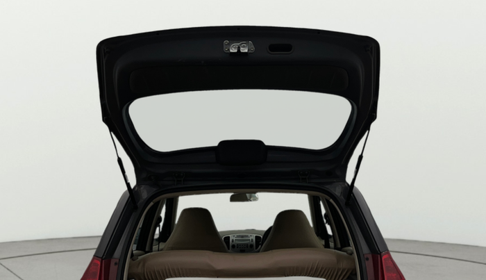 2014 Hyundai i10 SPORTZ 1.1, Petrol, Manual, 67,556 km, Boot Door Open