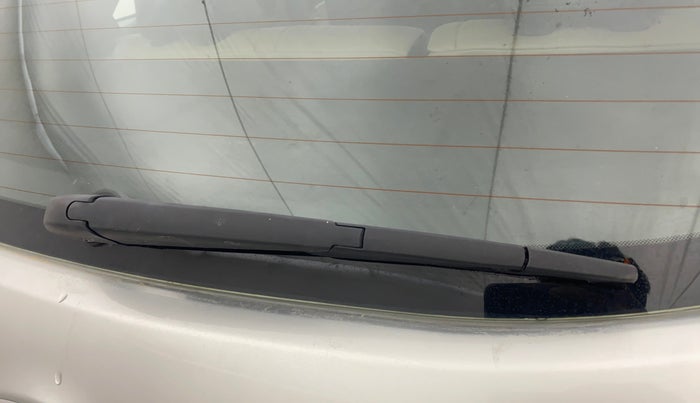 2014 Hyundai Elite i20 ASTA 1.2, Petrol, Manual, 1,14,706 km, Rear Wiper