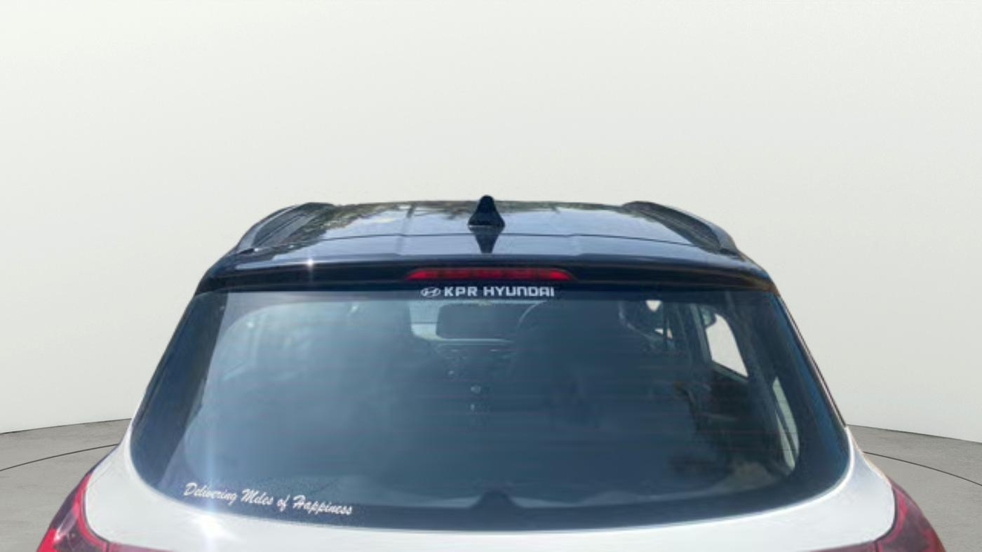 2023 Hyundai GRAND I10 NIOS SPORTZ 1.2 KAPPA VTVT DUAL TONE, Petrol, Manual, 24,438 km, Rear Windshield