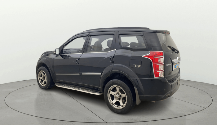 2015 Mahindra XUV500 W6, Diesel, Manual, 1,13,116 km, Left Back Diagonal