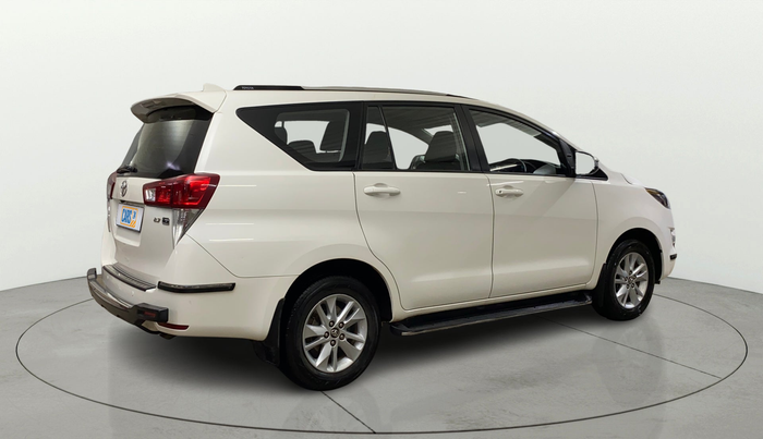 2018 Toyota Innova Crysta 2.7 GX 8 STR, Petrol, Manual, 47,748 km, Right Back Diagonal