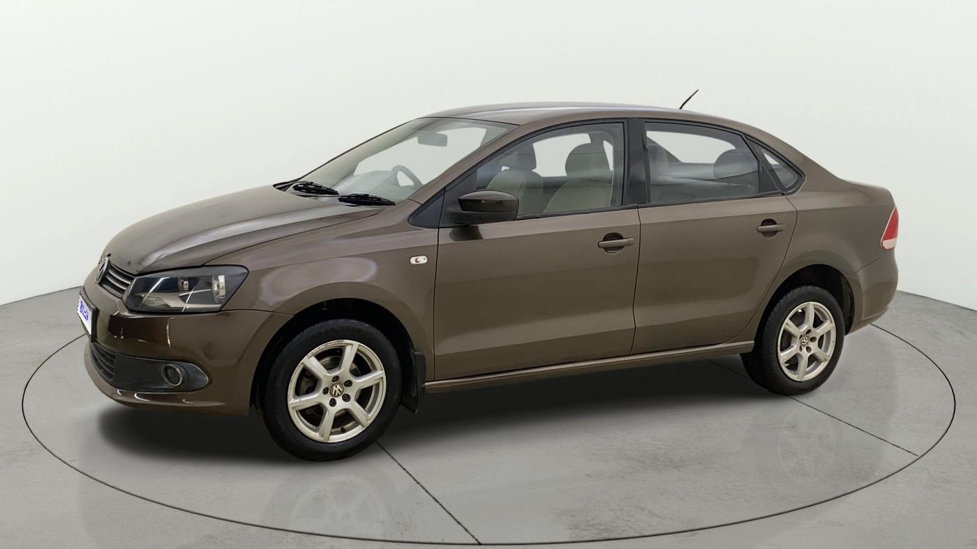2015 Volkswagen Vento COMFORTLINE 1.6, Petrol, Manual, 1,08,866 km, Left Front Diagonal
