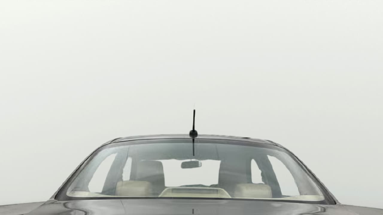2022 Maruti Dzire VXI AMT, Petrol, Automatic, 96,666 km, Rear Windshield