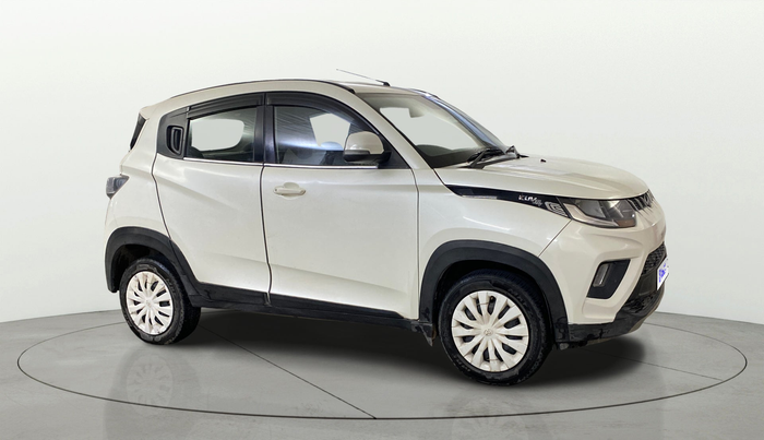 2019 Mahindra KUV 100 NXT K6+ P 6 STR, Petrol, Manual, 62,145 km, Right Front Diagonal