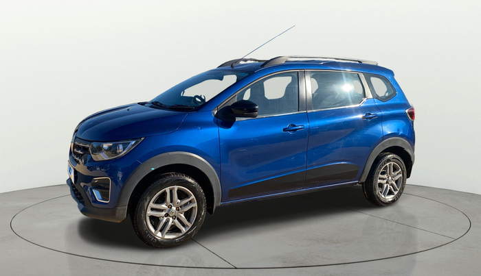 2022 Renault TRIBER RXZ, Petrol, Manual, 20,868 km, Left Front Diagonal