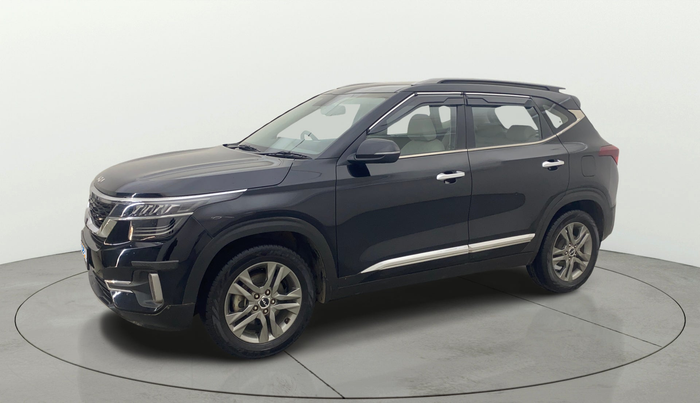 2023 KIA SELTOS HTX PETROL 1.5, Petrol, Manual, 30,582 km, Left Front Diagonal