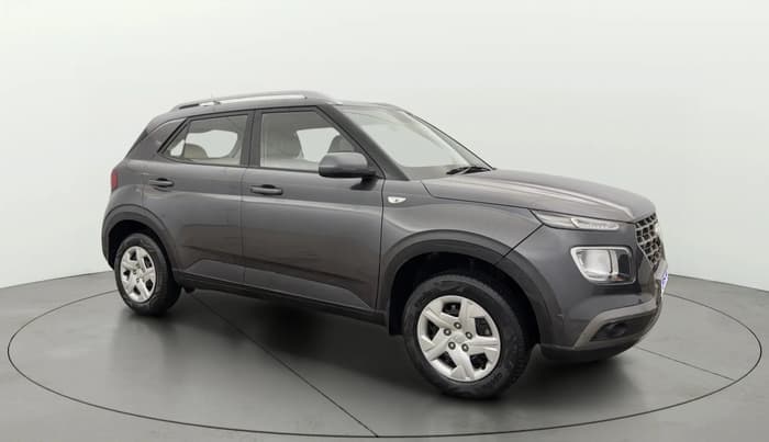 2021 Hyundai VENUE S 1.2, Petrol, Manual, 8,772 km, Right Front Diagonal