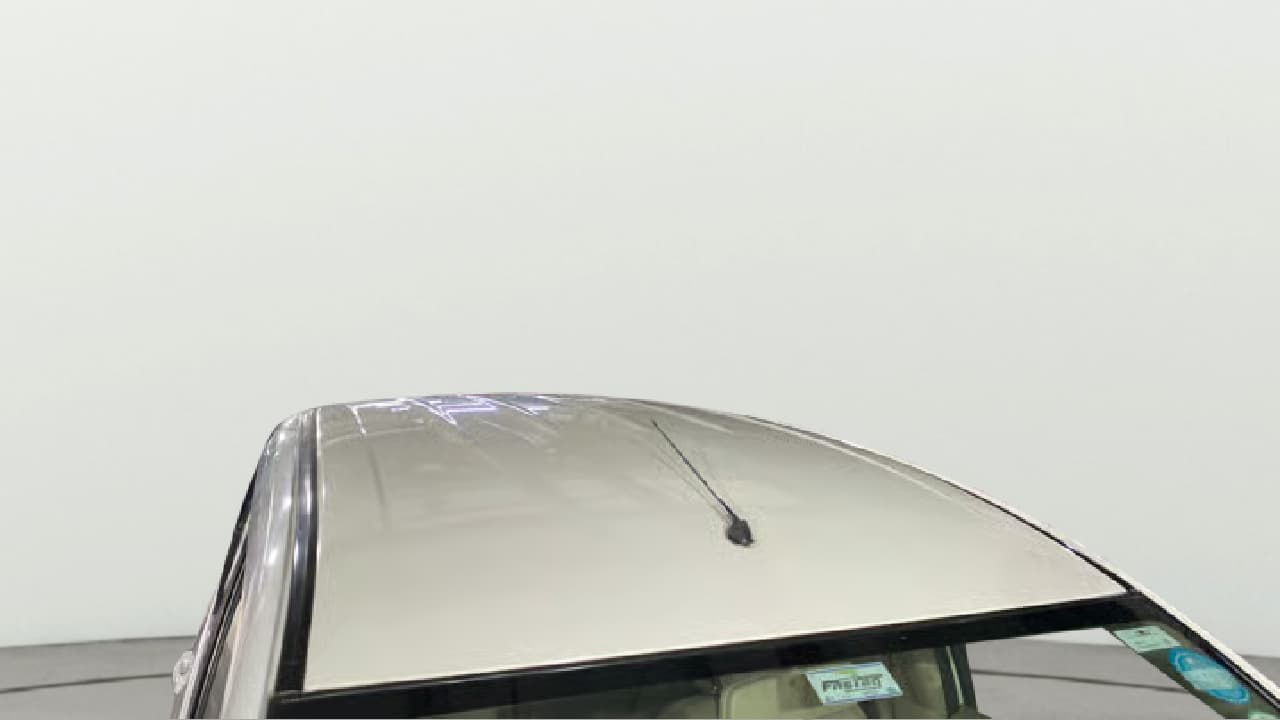 2017 Maruti Ertiga VXI, Petrol, Manual, 74,306 km, Roof