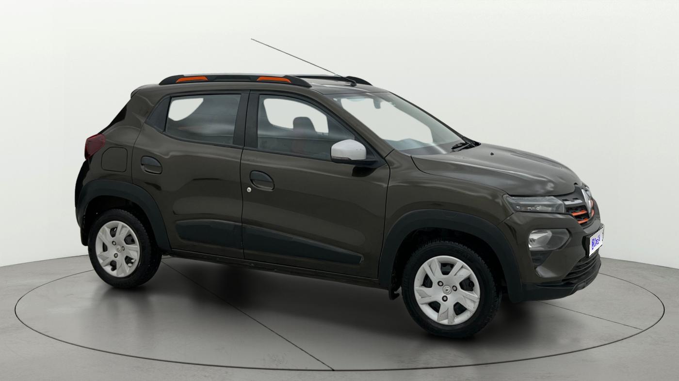 2025 Renault Kwid RXT 1.0 AMT, Petrol, Automatic, 16,638 km, Right Front Diagonal