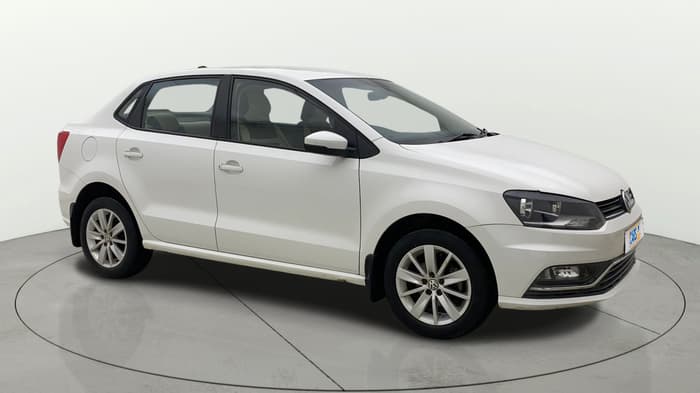 2017 Volkswagen Ameo HIGHLINE1.2L, Petrol, Manual, 34,428 km, Right Front Diagonal