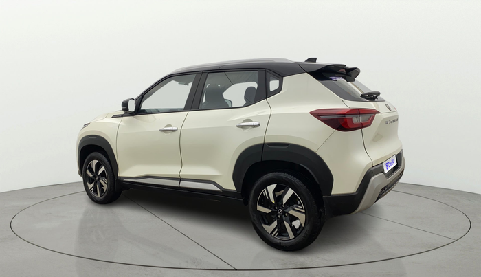 2024 Nissan MAGNITE N-Connecta B4D 1.0 Petrol MT Dual Tone, Petrol, Manual, 3,297 km, Left Back Diagonal