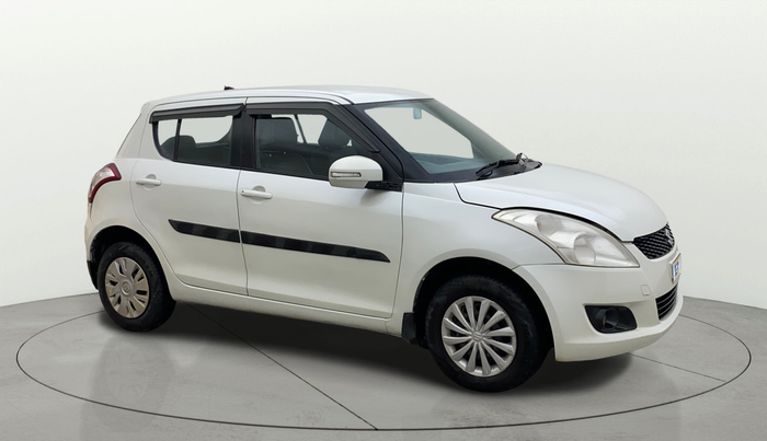 2013 Maruti Swift VDI, Diesel, Manual, 76,271 km, Right Front Diagonal
