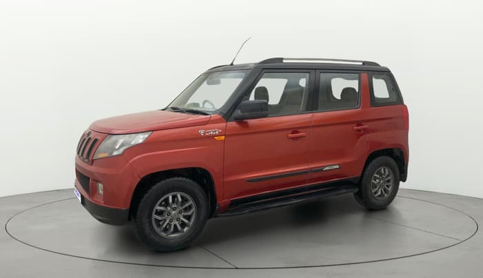 2018 Mahindra TUV300 T10 DUAL TONE, Diesel, Manual, 1,14,191 km, Left Front Diagonal