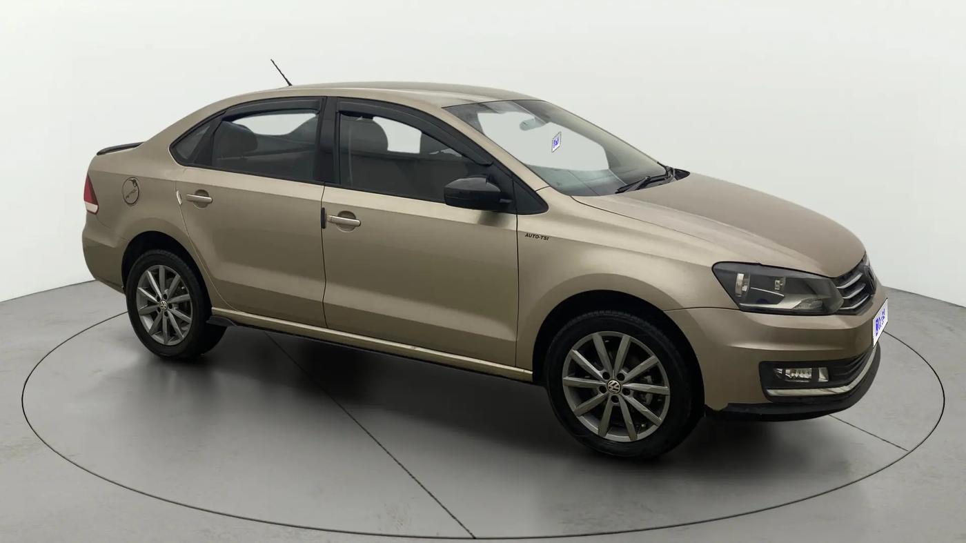 2016 Volkswagen Vento HIGHLINE PETROL AT, Petrol, Automatic, 59,101 km, Right Front Diagonal
