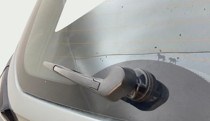 2022 Tata NEXON XZA PLUS SUNROOF PETROL, Petrol, Automatic, 63,715 km, Rear Wiper