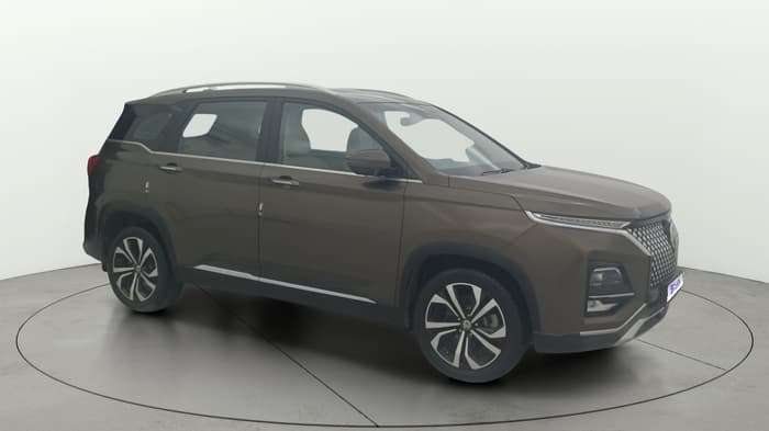 2023 MG HECTOR SAVVY PRO 1.5 TURBO CVT PETROL, Petrol, Automatic, 48,558 km, Right Front Diagonal