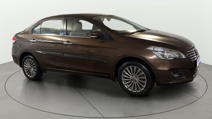 2016 Maruti Ciaz ZXI+, Petrol, Manual, 73,136 km, Right Front Diagonal