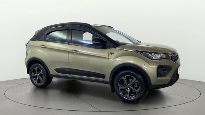 2022 Tata NEXON XZ PLUS PETROL KAZIRANGA, Petrol, Manual, 1,03,485 km, Right Front Diagonal