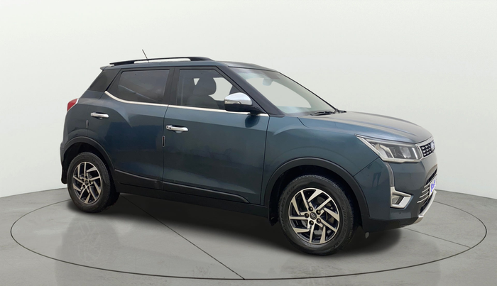 2022 Mahindra XUV300 W8 (O) 1.2 PETROL AMT, Petrol, Automatic, 35,215 km, SRP