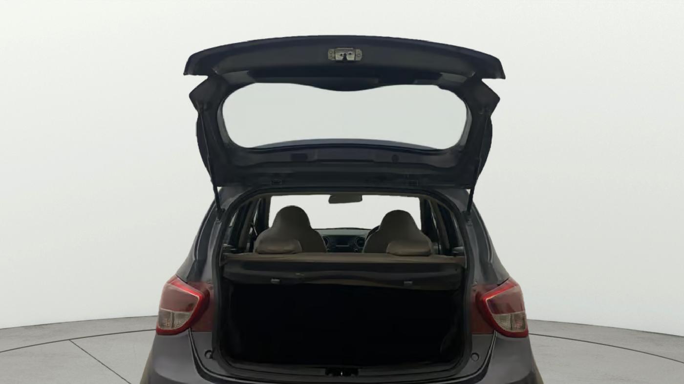2016 Hyundai Grand i10 ASTA AT 1.2 KAPPA VTVT, Petrol, Automatic, 96,266 km, Boot Door Open
