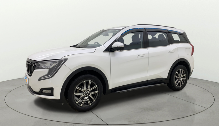 2022 Mahindra XUV700 AX 7 LUXURY P AT 7 STR, Petrol, Automatic, 38,547 km, Left Front Diagonal